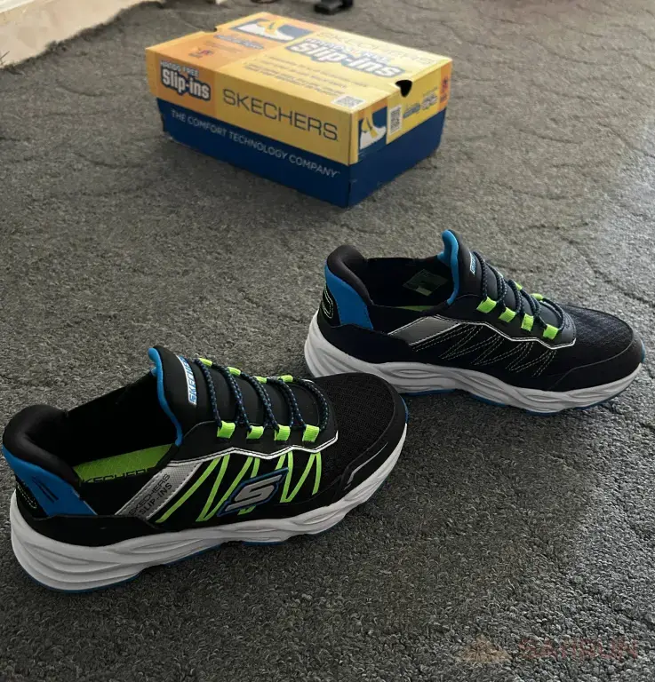кроссовки skechers