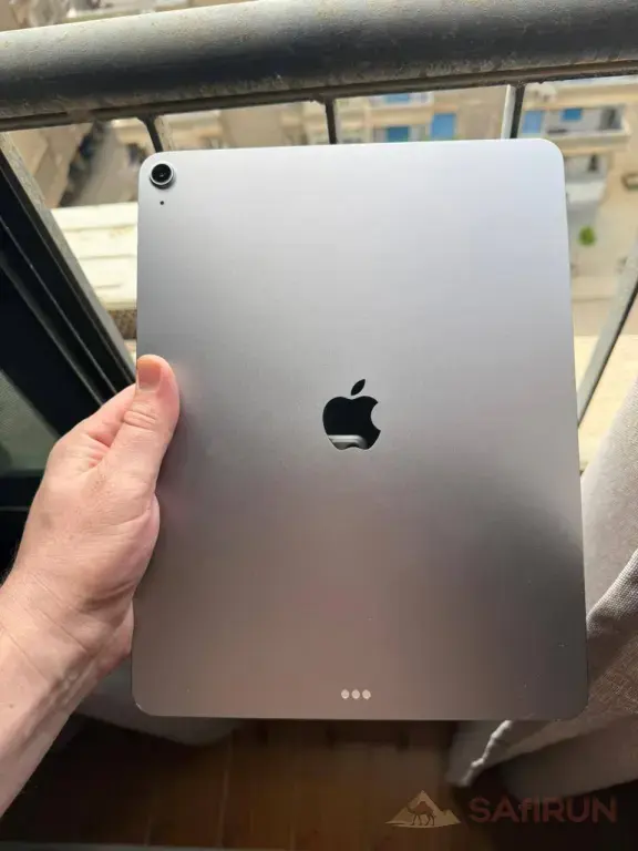 Apple iPad Air 13-inch